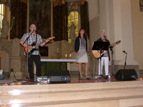 Rock, Folk, und Blues mit Sandalwood